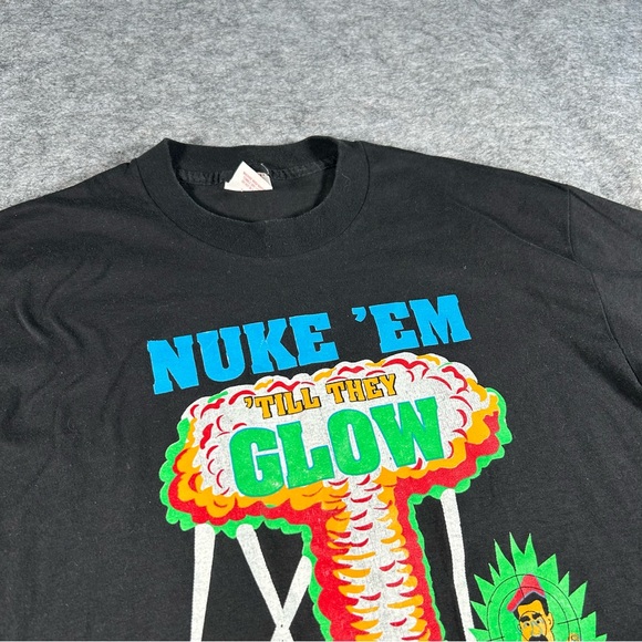 Vintage Nuke 'Em Till They Glow Shirt Mens XL Black 90s Pro War Shoot Em In Dark - Picture 2 of 8